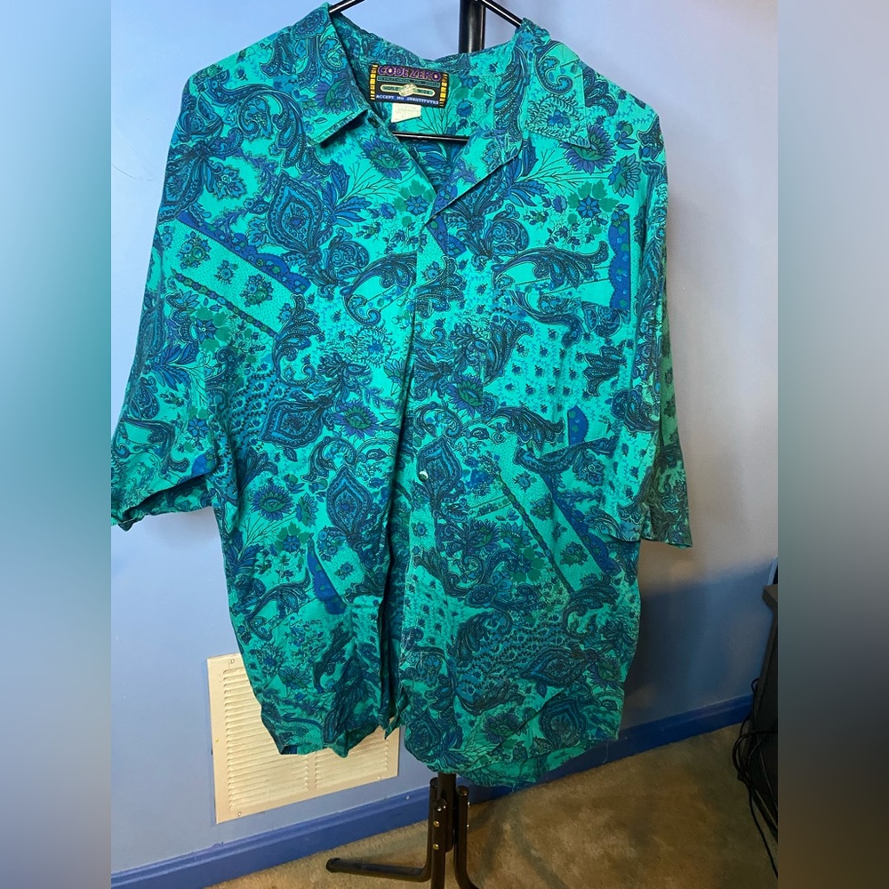 90s Paisley Shortsleeve